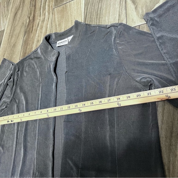 CHICOS TRAVELERS COLLECTION WOMENS SPARKLY DARK GRAY OPEN FRONT CARDIGAN Sz 2 - Picture 11 of 12